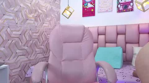 Snapshot of vagaro_ chatting on 10, 6, 2026 Vagaro online show from 10, 6, 2026