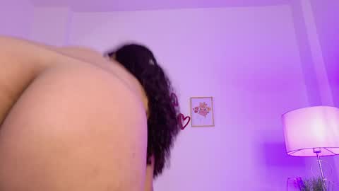 VALENTINA online show from 4, 6, 2026