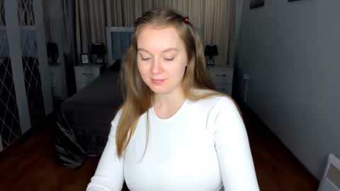 Snapshot of valericherry chatting on 4, 6, 2026 ValeriCherry online show from 4, 6, 2026