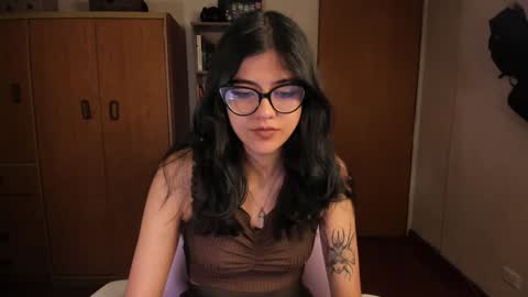 Val  online show from 4, 1, 2025
