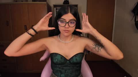 Val  online show from 26, 1, 2025