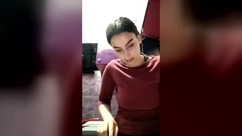 Valerie Val V online show from 14, 6, 2026