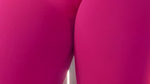 Vallolet Peach  online show from 12, 6, 2026