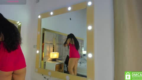 Snapshot of valtira_nova chatting on 27, 5, 2026 valtira nova online show from 27, 5, 2026