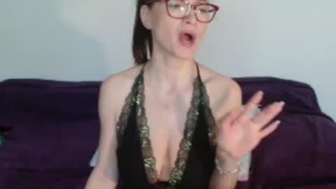 Snapshot of vanessalarahot chatting on 19, 6, 2026 Vanessa online show from 19, 6, 2026