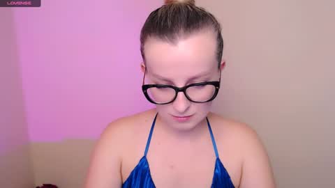 Mia online show from 15, 6, 2026