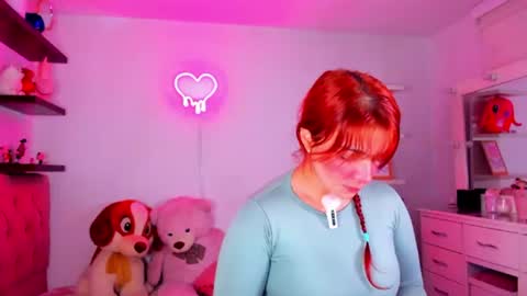 Snapshot of vannessa_shy chatting on 16, 7, 2026 Vanesa online show from 16, 7, 2026