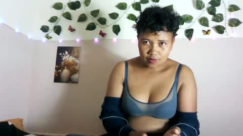 Vayannah online show from 13, 6, 2026