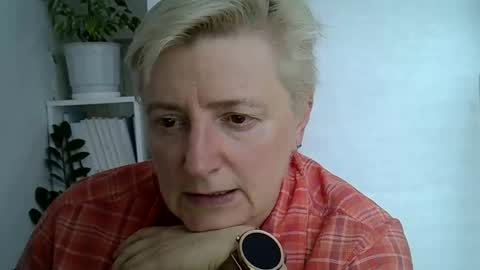 vea_motty online show from 9, 6, 2026
