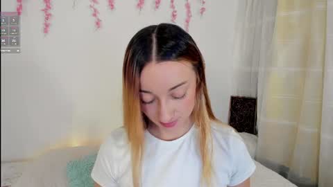 velvet_00 online show from 19, 6, 2026