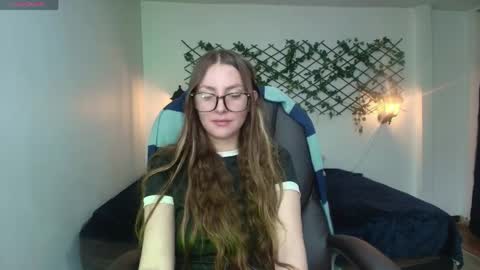 Snapshot of velvet__moon chatting on 2, 4, 2026 Sophi online show from 2, 4, 2026