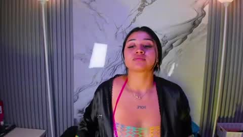 Snapshot of venusowen_ chatting on 20, 6, 2026 Venusowen online show from 20, 6, 2026