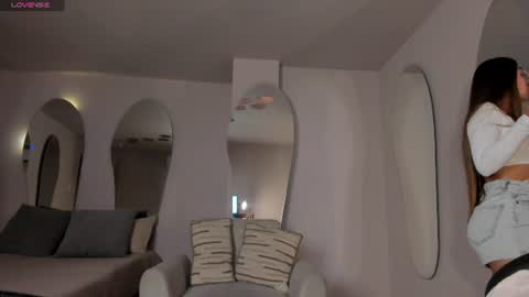 Snapshot of veronicablue1 chatting on 14, 6, 2026 Vero online show from 14, 6, 2026