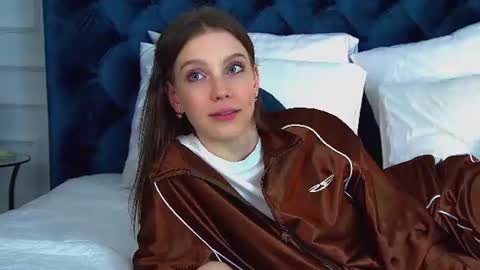 Veronica online show from 17, 6, 2026