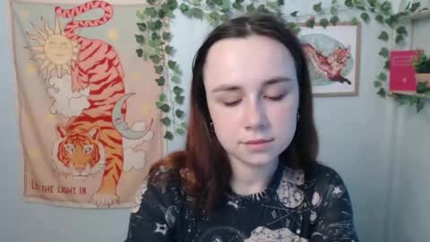 veryveryvery_shy online show from 28, 5, 2026