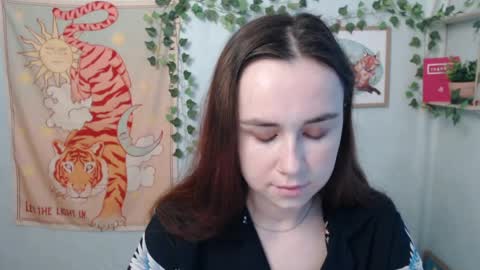 veryveryvery_shy online show from 8, 6, 2026