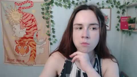 veryveryvery_shy online show from 18, 6, 2026