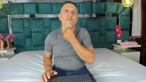 antonia y andrew online show from 5, 5, 2026