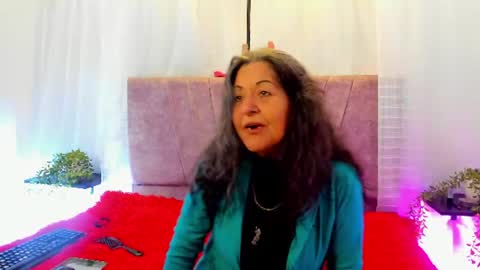 victoriaa_anderson_ online show from 16, 6, 2026