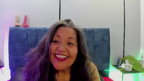 victoriaa_anderson_ online show from 20, 6, 2026
