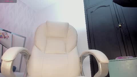 Victoria Sofia online show from 20, 6, 2026