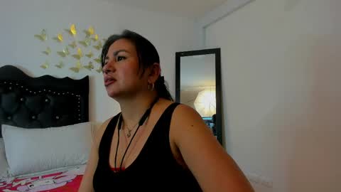 Snapshot of victoriacg chatting on 23, 4, 2026 victoriacg online show from 23, 4, 2026