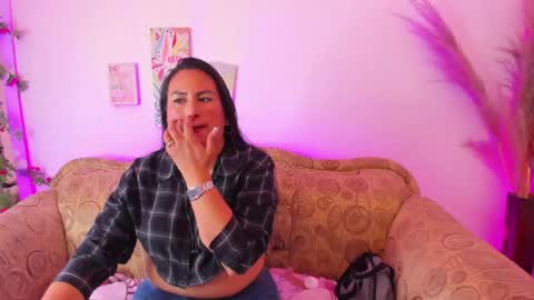 Snapshot of victoriacg chatting on 1, 6, 2026 victoriacg online show from 1, 6, 2026
