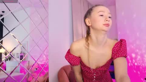 Victoria online show from 25, 5, 2026