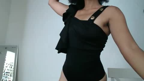 Snapshot of viiolettaaa chatting on 27, 4, 2026 viiolettaaa online show from 27, 4, 2026