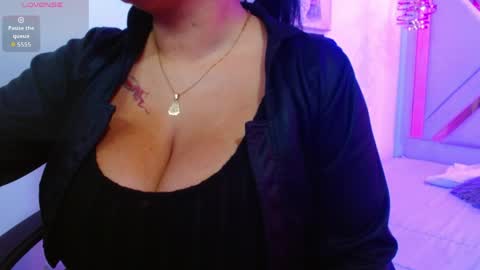 viioleta online show from 30, 5, 2026