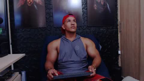 Snapshot of viktorherrera chatting on 23, 6, 2026 Viktor Herrera online show from 23, 6, 2026