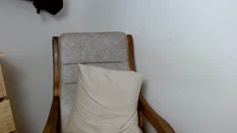 Snapshot of vikysexy28 chatting on 15, 6, 2026 vikysexy28 online show from 15, 6, 2026