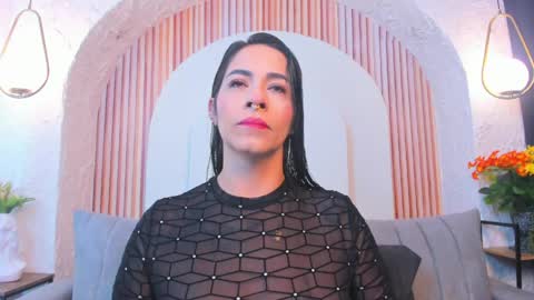 Violette online show from 5, 6, 2026