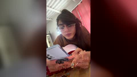 Violeta online show from 16, 5, 2026