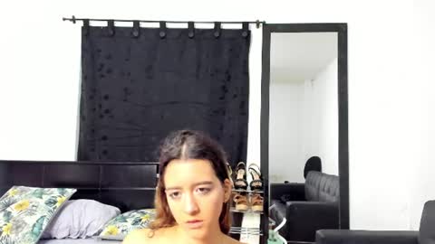 violeta_gracee online show from 11, 6, 2026