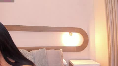 Snapshot of violeta_sum chatting on 19, 5, 2026 Violeta Sum online show from 19, 5, 2026