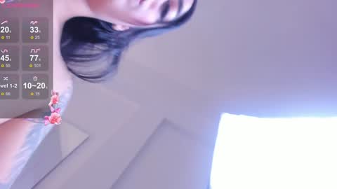 Violeta  online show from 4, 1, 2025