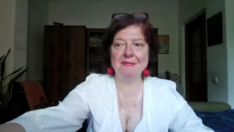 Snapshot of violetpulse chatting on 5, 6, 2026 violetpulse online show from 5, 6, 2026
