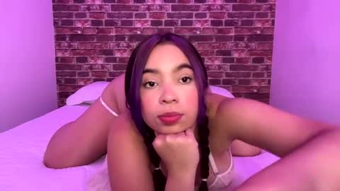 violett_moonx online show from 9, 6, 2026