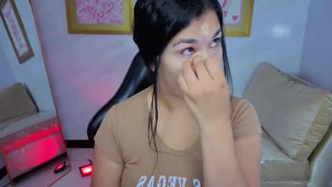 Snapshot of violetta_jhonson_v chatting on 12, 5, 2026 Violetta online show from 12, 5, 2026