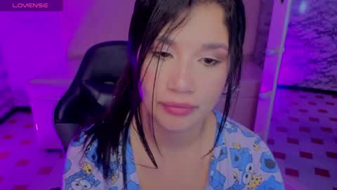 Snapshot of violetta_jhonson_v chatting on 12, 5, 2026 Violetta online show from 12, 5, 2026