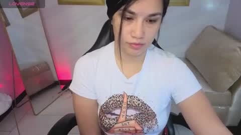 Snapshot of violetta_jhonson_v chatting on 17, 6, 2026 Violetta online show from 17, 6, 2026