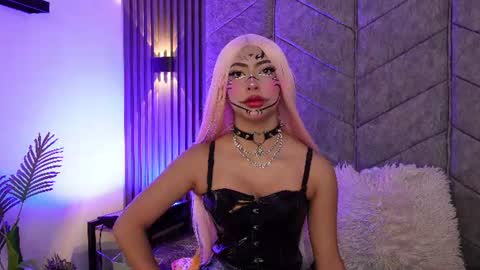 Snapshot of viollettebylyly chatting on 18, 6, 2026 viollettebylyly online show from 18, 6, 2026