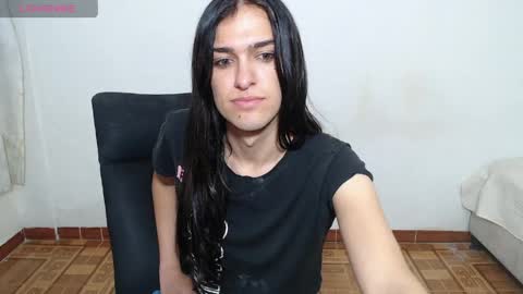 instagram Viviana73215 online show from 3, 6, 2026