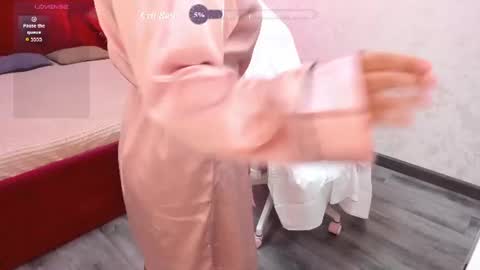 Vivien online show from 25, 6, 2026