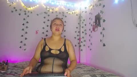 vsleyandlunaper online show from 16, 6, 2026