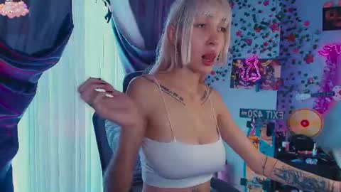 Waifu exe online show from 17, 6, 2026