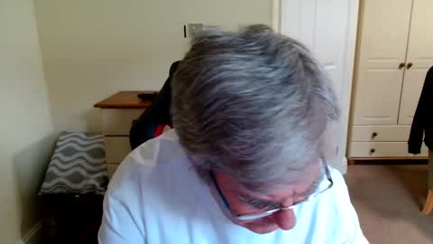 wanttobefree90 online show from 2, 6, 2026