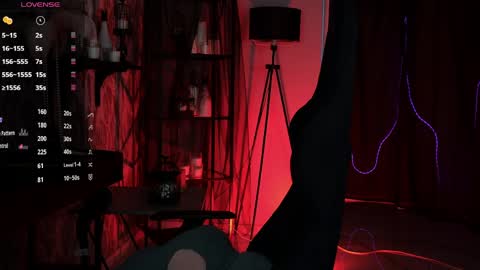 little girl who is always rightLisa online show from 5, 6, 2026