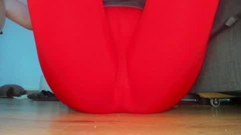 wet_pants2022 online show from 13, 6, 2026